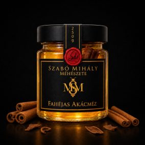 Fahéjas Akácméz